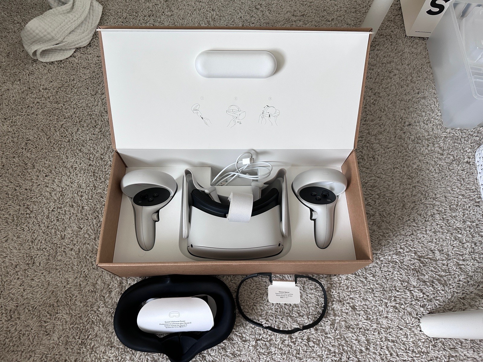 Meta Oculus Quest 2 256GB VR Headset W/ Controllers Tested & Working