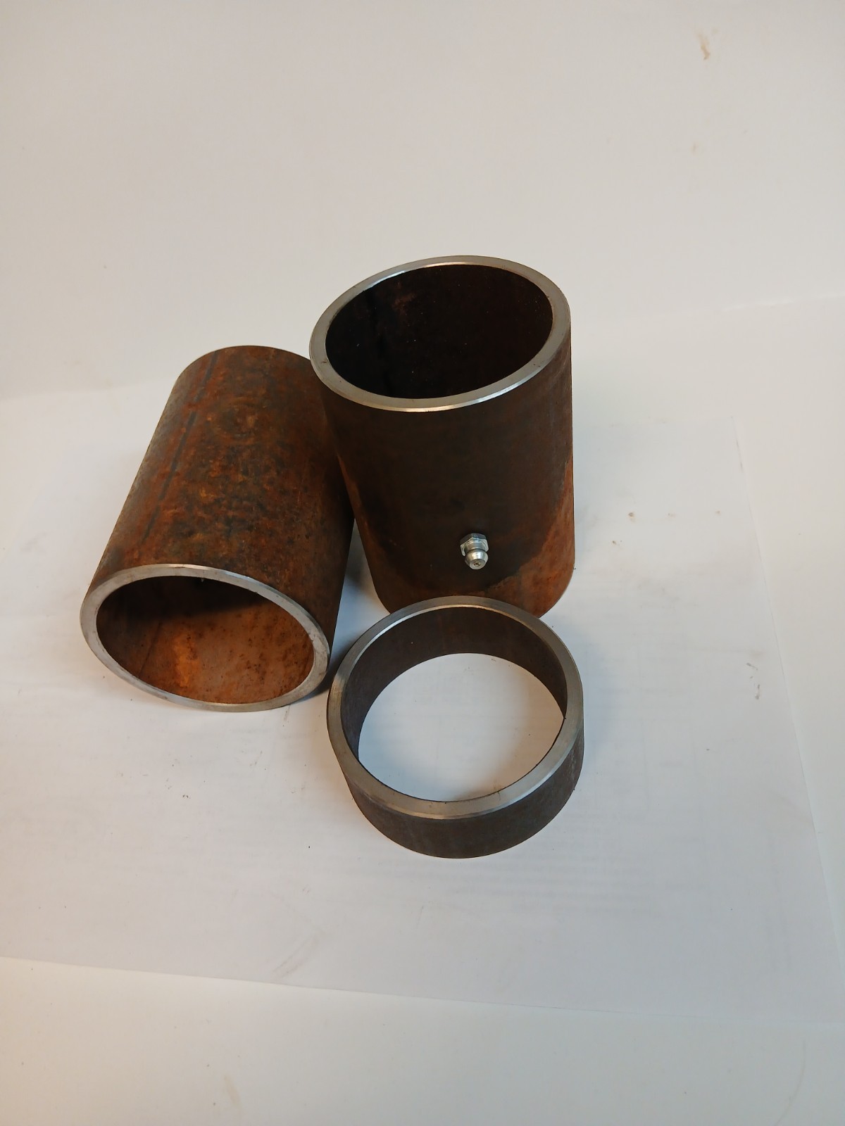 4" x 2 7/8" Pipe Hinge Sleeve for 2.375" OD Pipe with 2 Sleeve and 1 Collar Bare