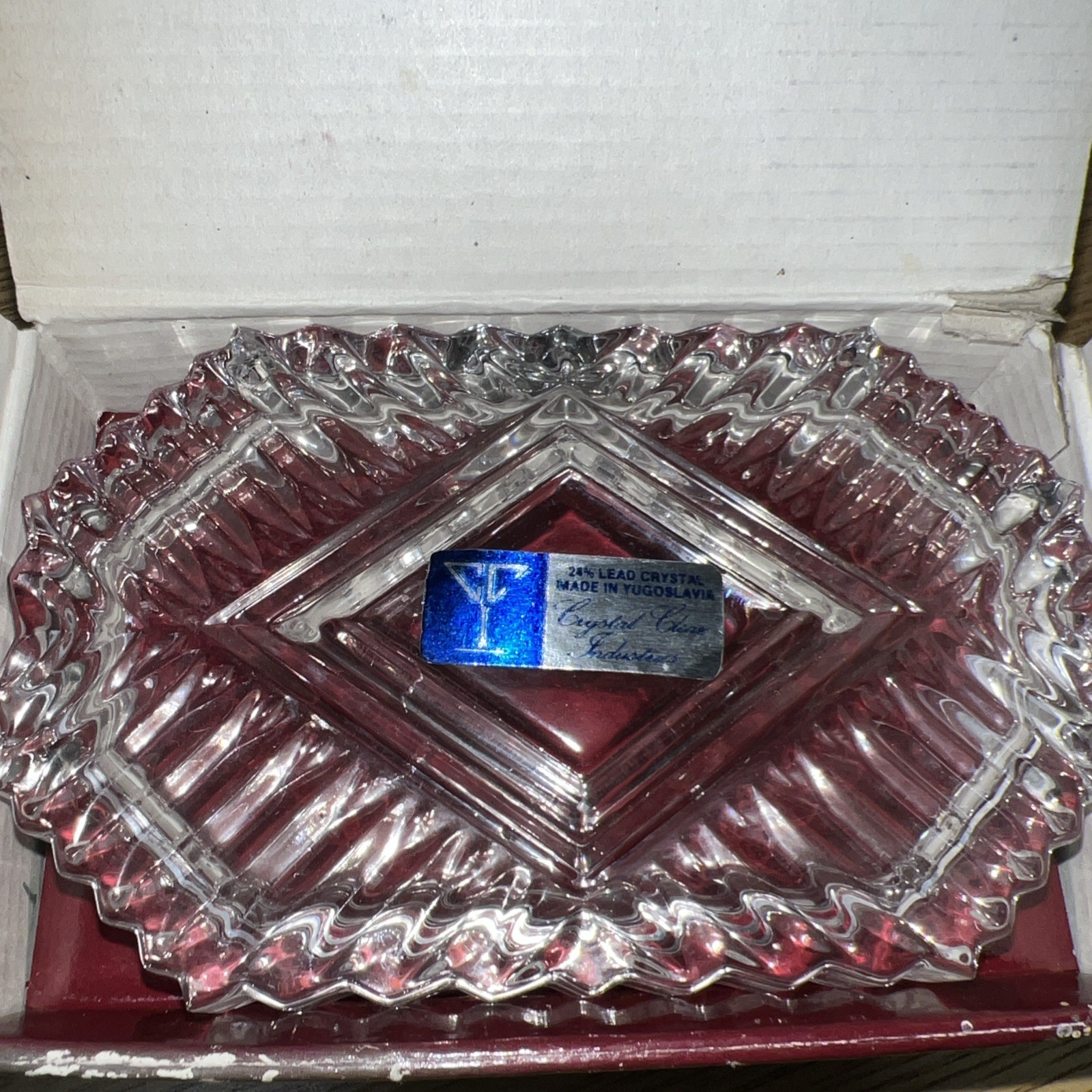 Crystal Clear Signatures Yugoslavia 24% Lead Crystal Trinket Box