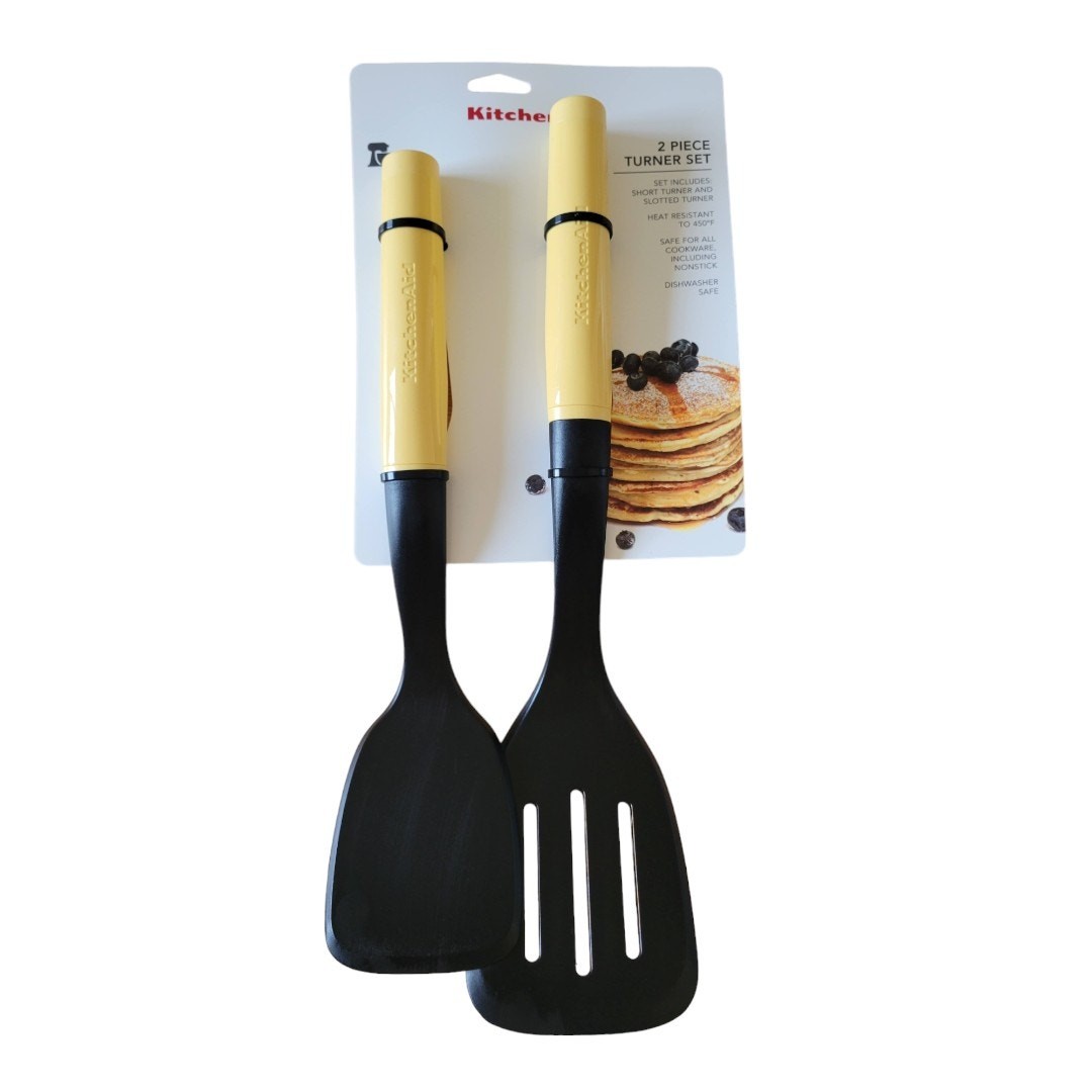 NEW KitchenAid Turner Set in Majestic Yellow (2-Piece Set)