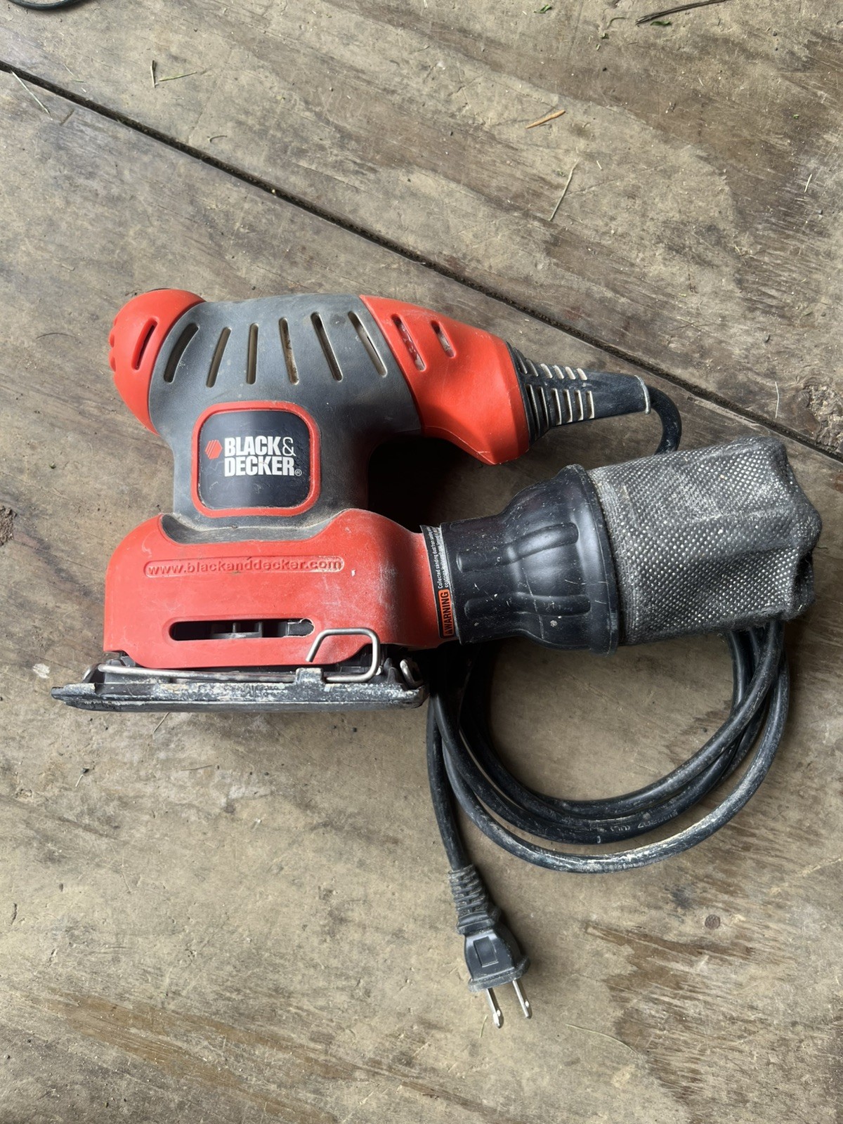 BLACK & DECKER TOOLS 120V 1/4 SHEET PALM FINISH SANDER, FS540 TESTED & WORKING