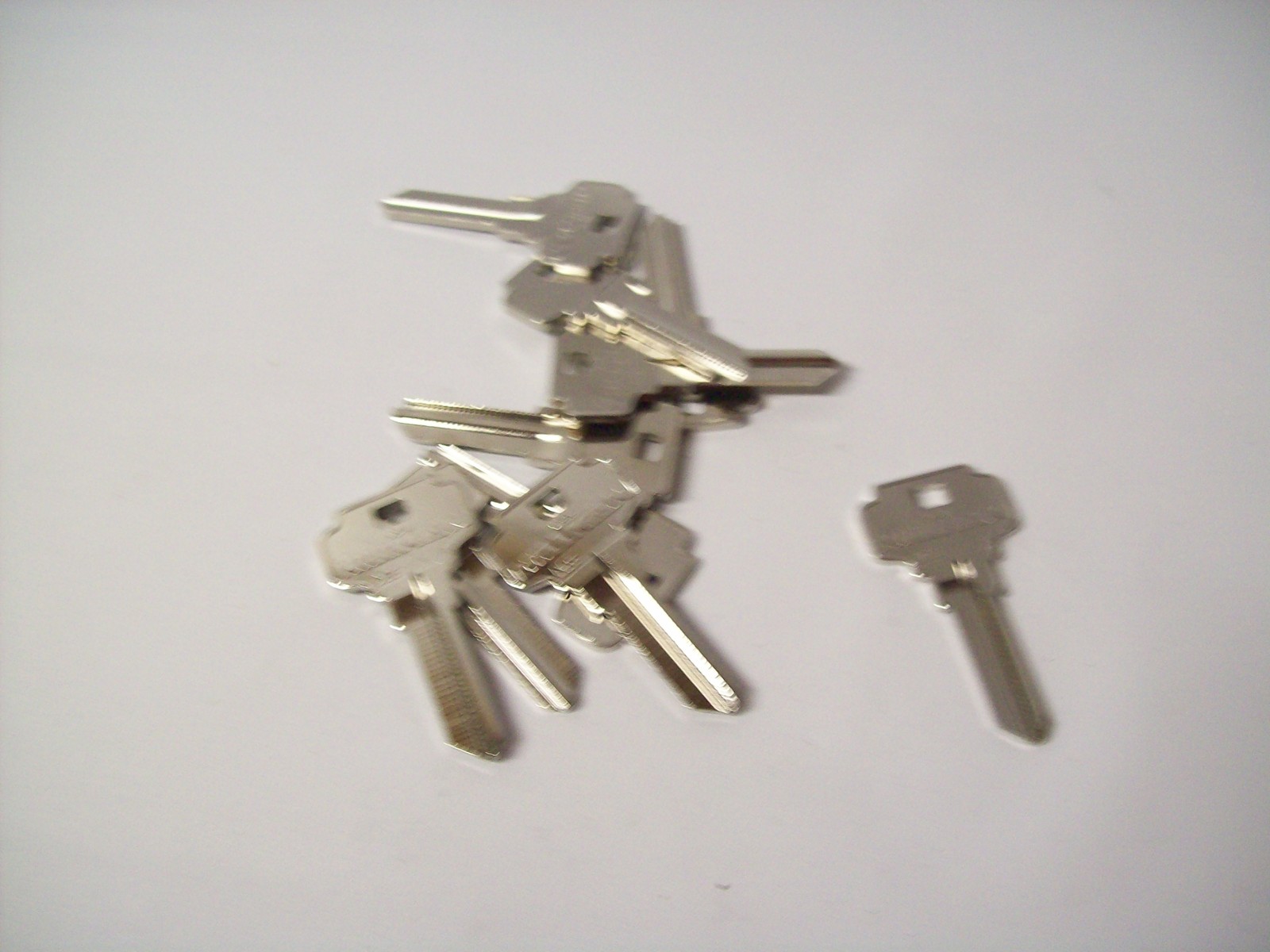 Lot of 10 ~ ~ ~House Key Blanks 84972