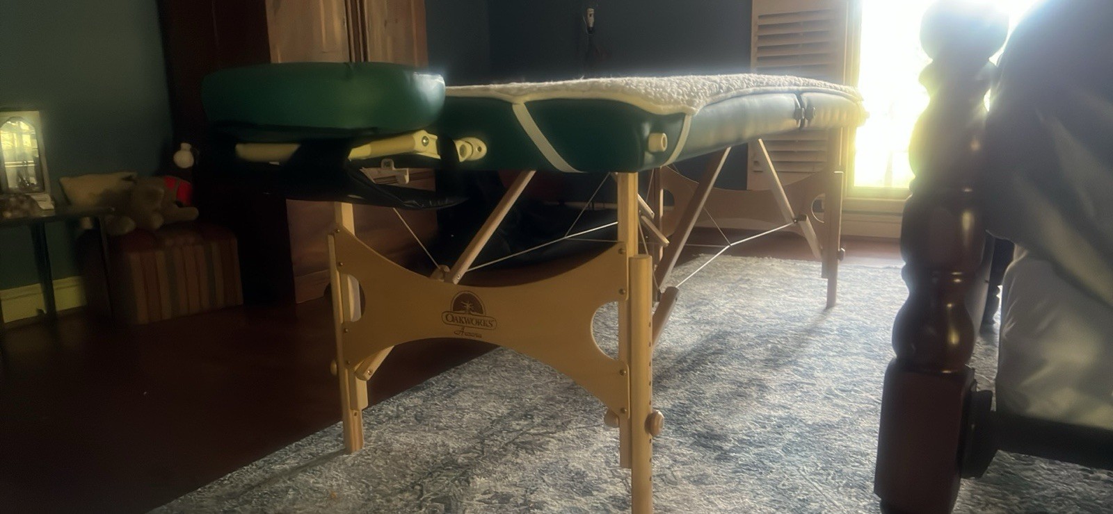 Oakworks Aurora Portable Massage Table Professional Massage Bed