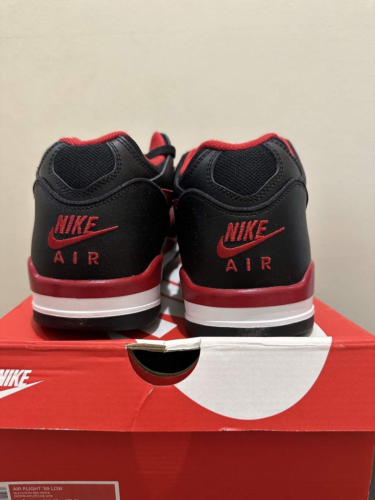 NIB Men Nike Air Flight 89 Low Bred FZ3045-001 Black/Gym Red/White