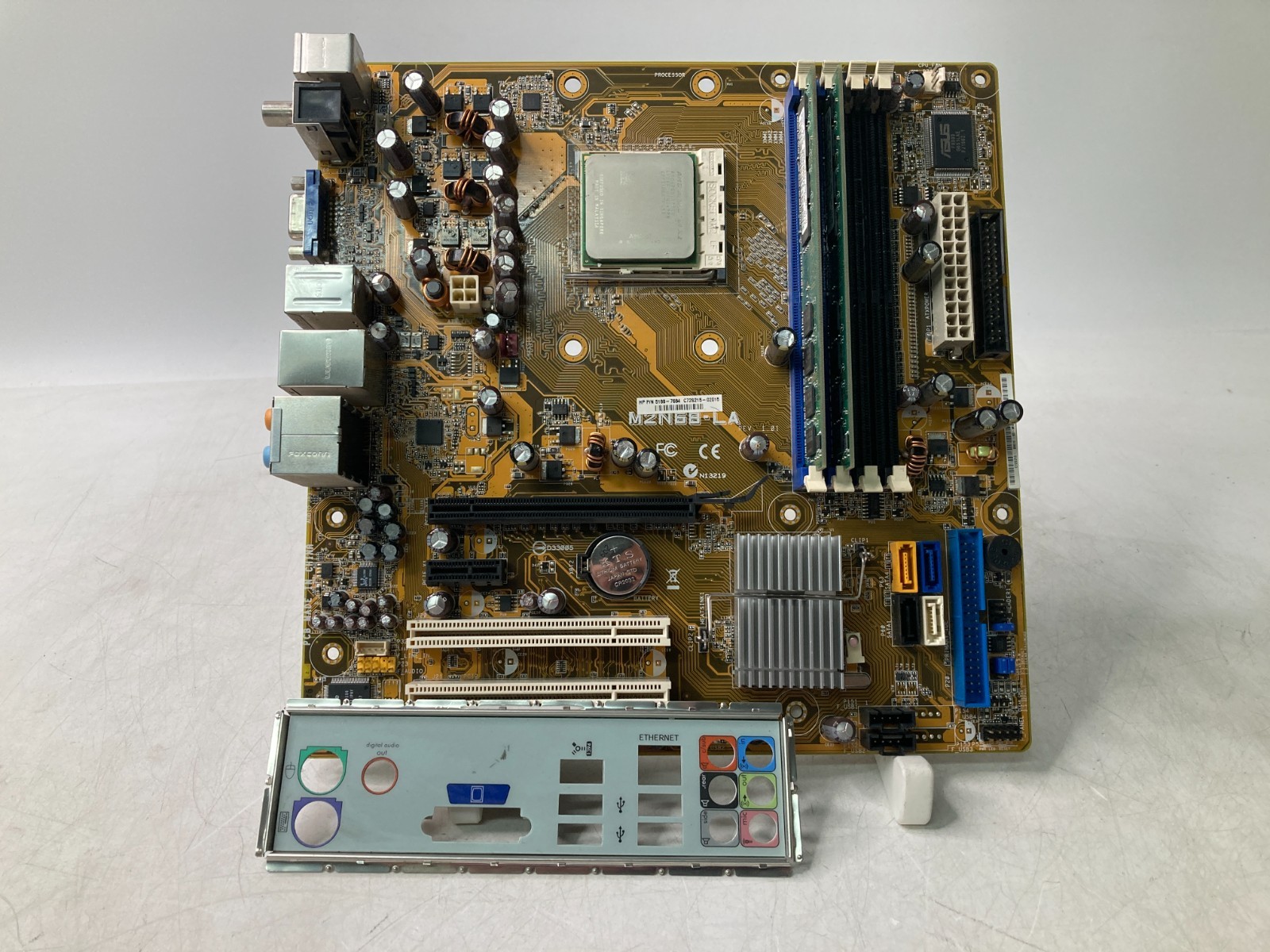 Vintage HP-Asus M2N68-LA w/ AMD Athlon 64 X2 4200+ 1GB DDR2 -Parts Swollen Caps