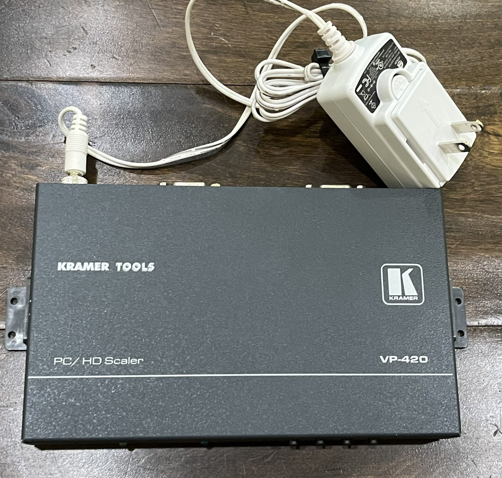 Kramer Computer Graphics Video & HDTV Digital Scaler PC/HD VP-420 1080P