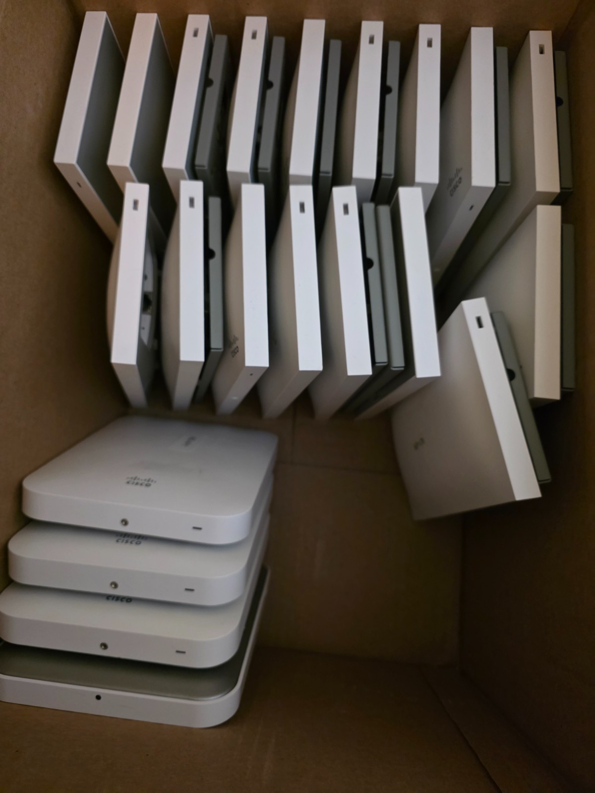 LOT of Cisco Meraki access points MR18 and MR33 unclaimed