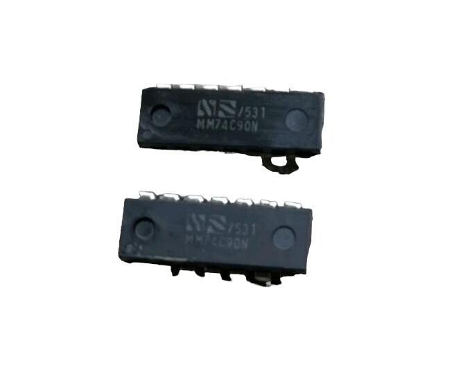 (LOT OF 2) MM74C90N- ICS