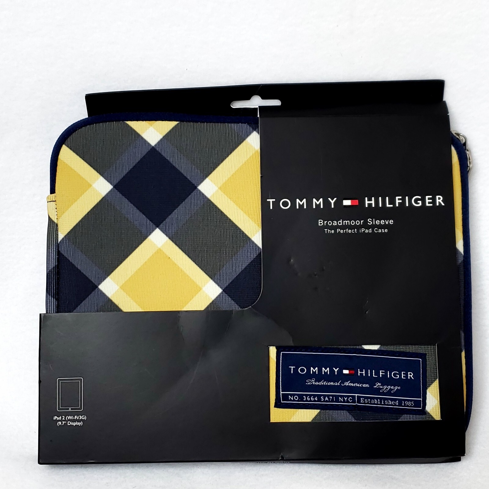 Tommy Hilfiger Broadmore Sleeve iPad 2 Case Navy Gold Dress up old Tech