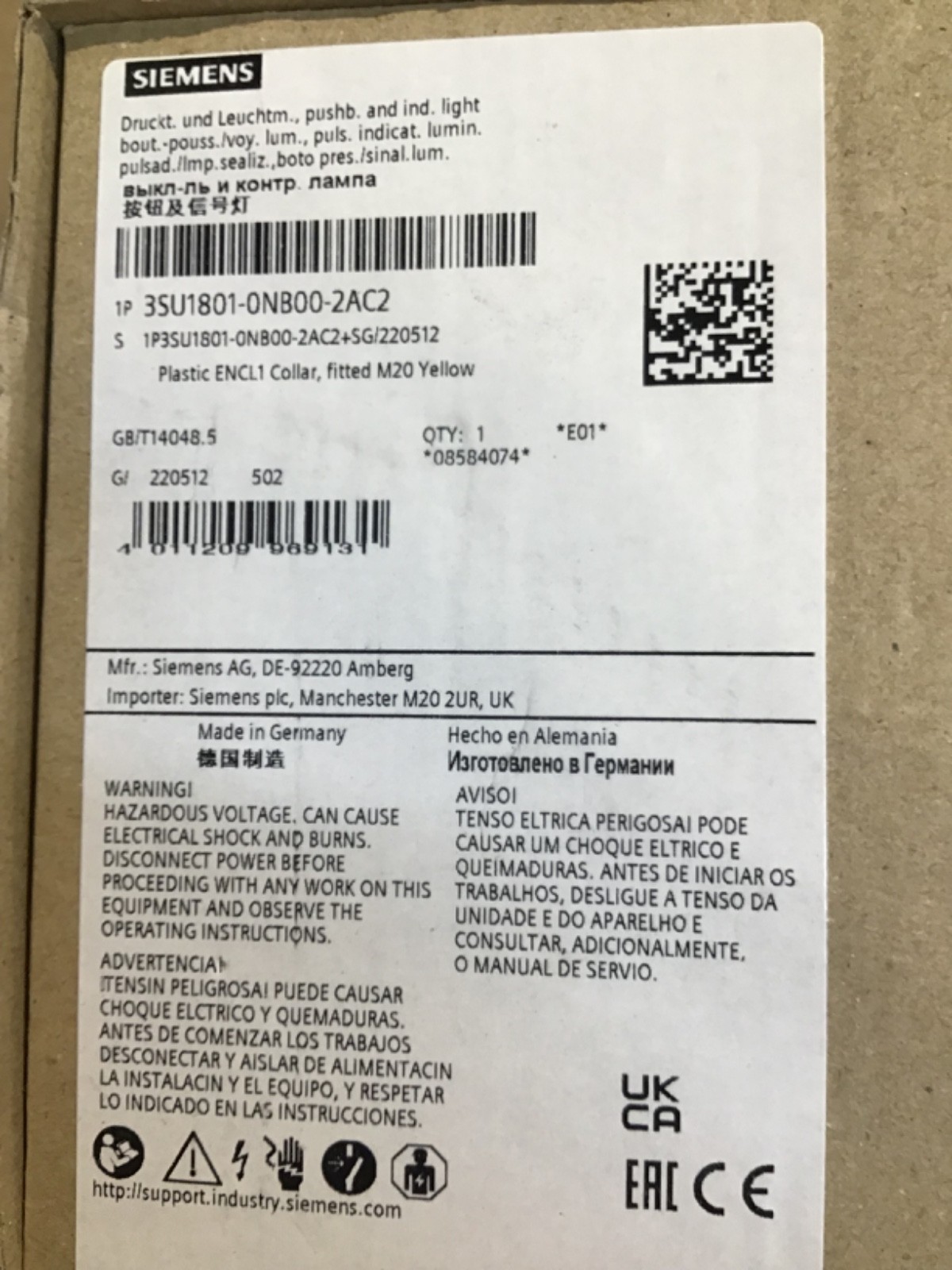 SIEMENS 3SU1801-UNB00-2AC2 ASSEMBLED ENCLOSURE WITH E-STOP SWITCH, NEW IN BOX