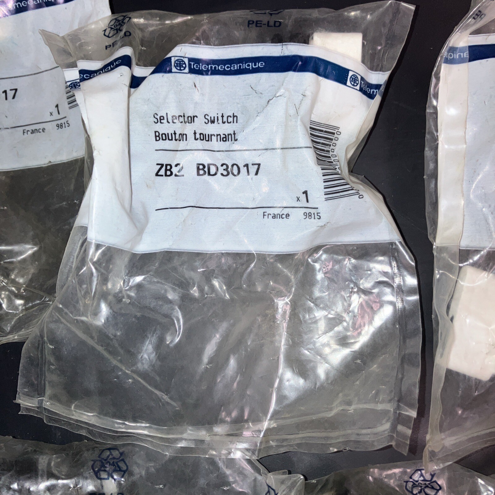 X5 Pieces Telemecanique Selector Switch Operator ZB2 Bd3017 NEW X5 Pieces