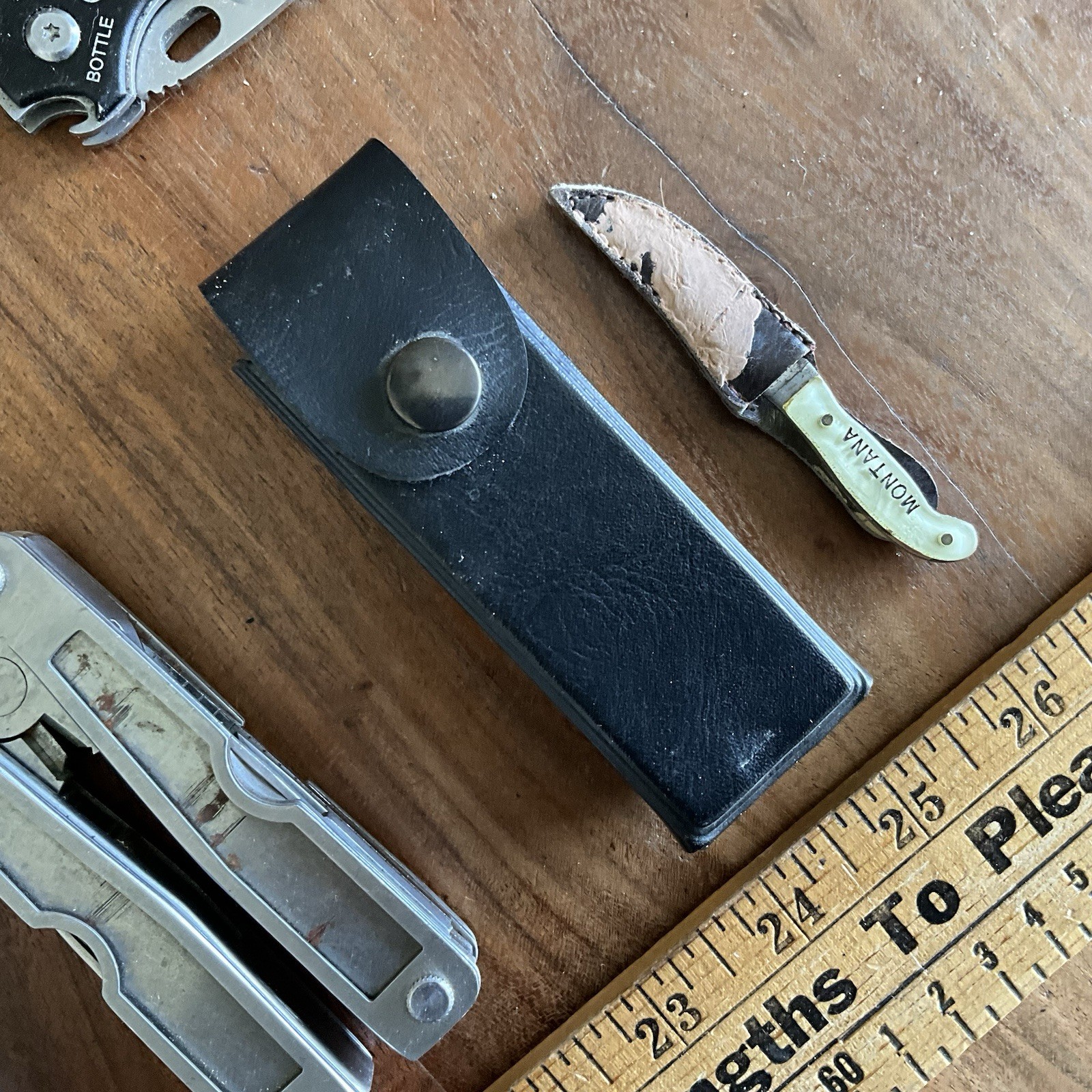 Mixed Pocket Knife Utility Multi-Tool Lot Sheaths