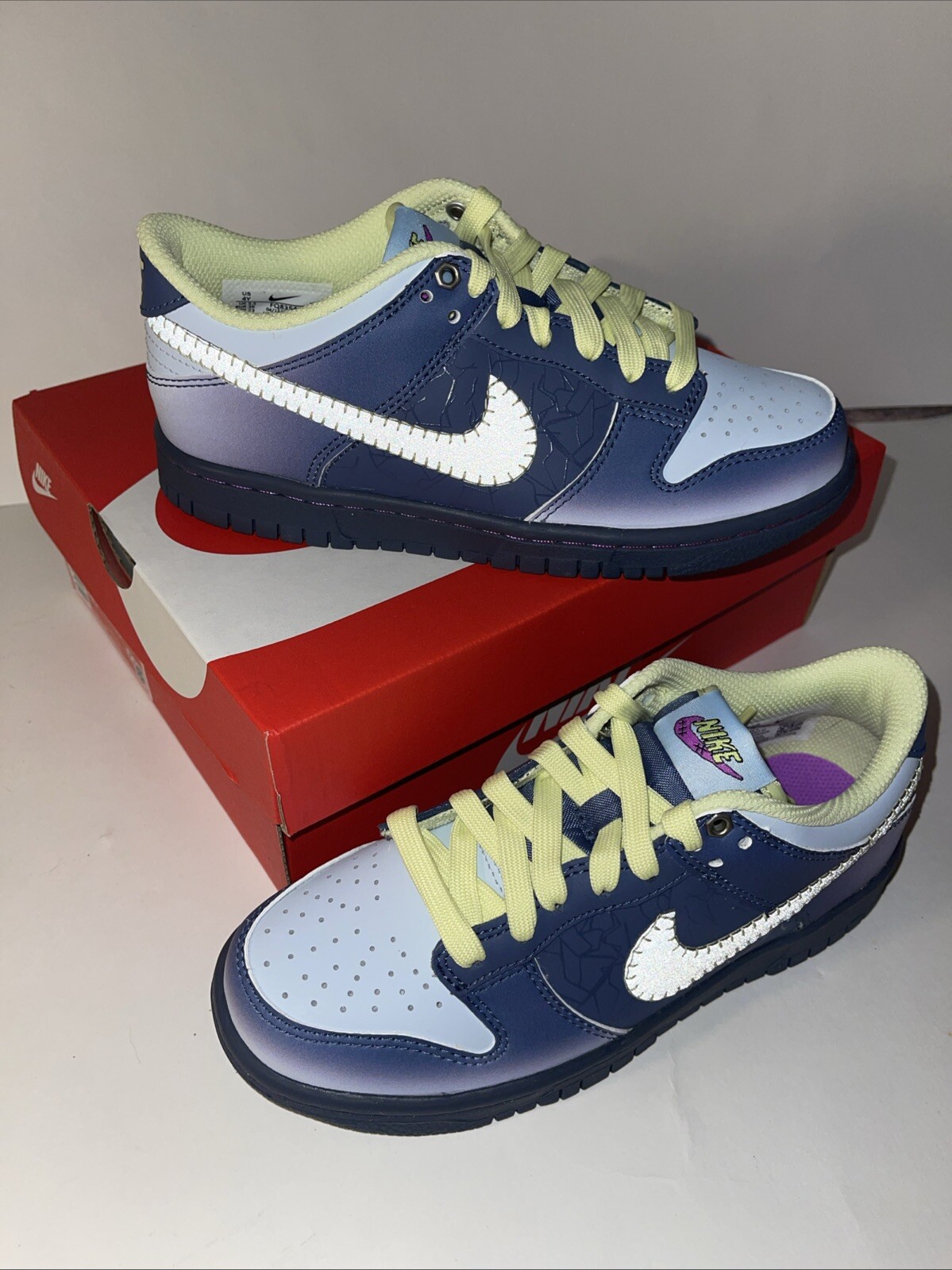 [FQ8354-491] Grade School Nike DUNK LOW 'HALLOWEEN I AM FEARLESS (GS)'