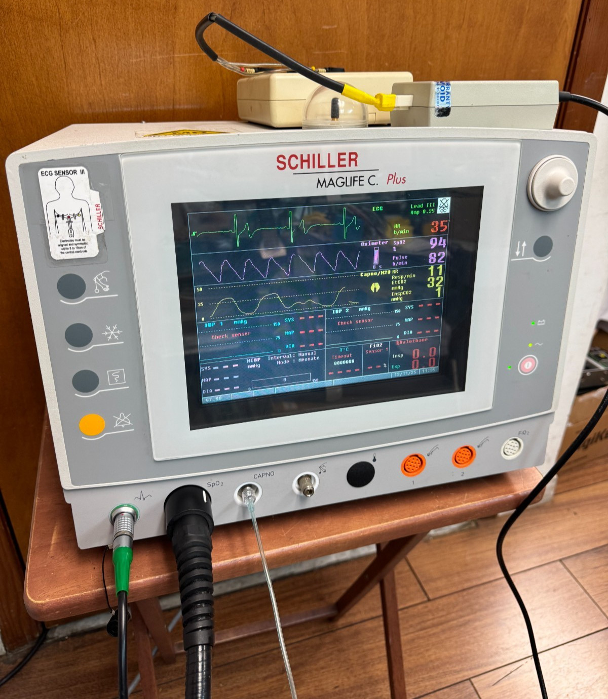 SCHILLER Maglife C Plus Patient Monitor MRI (F599)