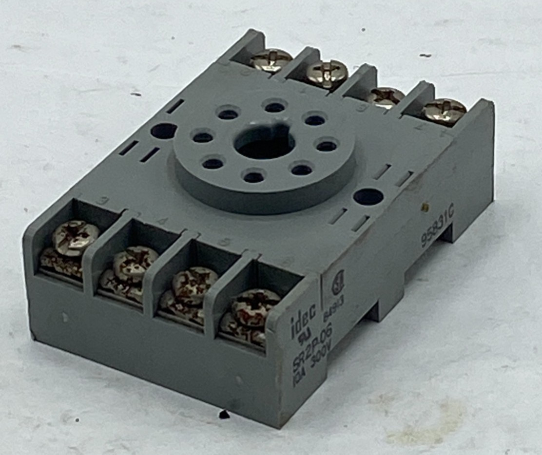 Lot Of 5 IDEC SR2P-06 Relay Socket 8-Pin 300V 10A Screw Terminal