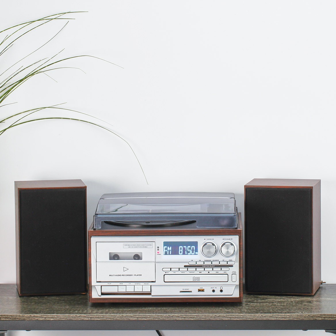 Multimedia Player with External Speakers by OakRidge