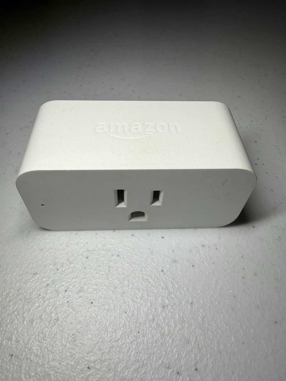 Amazon Smart Plug Alexa White Home Automation HD34BX Used