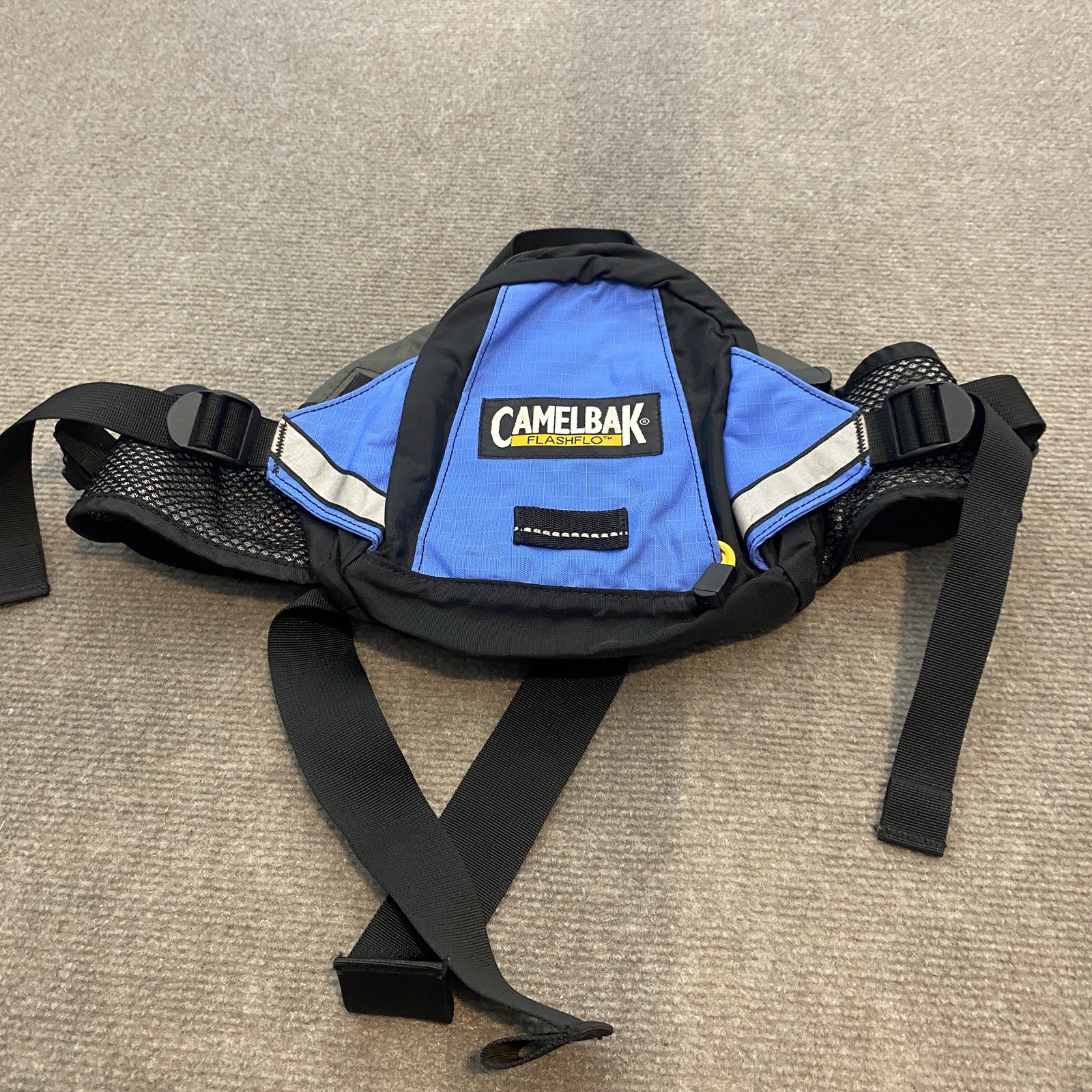 CAMELBAK FlashFlo Waist Pack Blue Hydration Fanny Pack Bag No Bladder Hiking