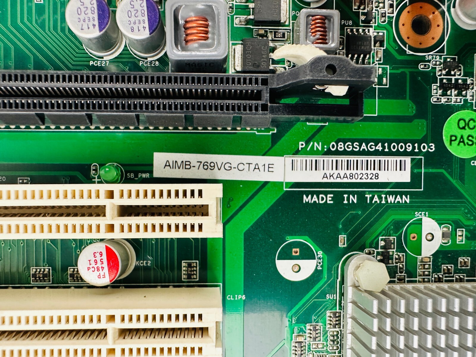 Advantech AIMB-769VG-CTA1E ATX CPU Board.