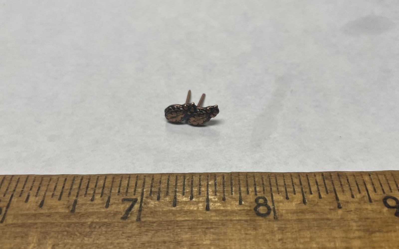 Two Bronze Oak Leafs Attachment for Ribbon & Medals