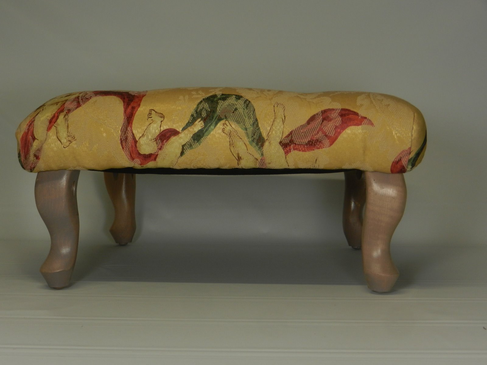 Angel-Motif Tufted Large Footstool with Queen Anne loegs