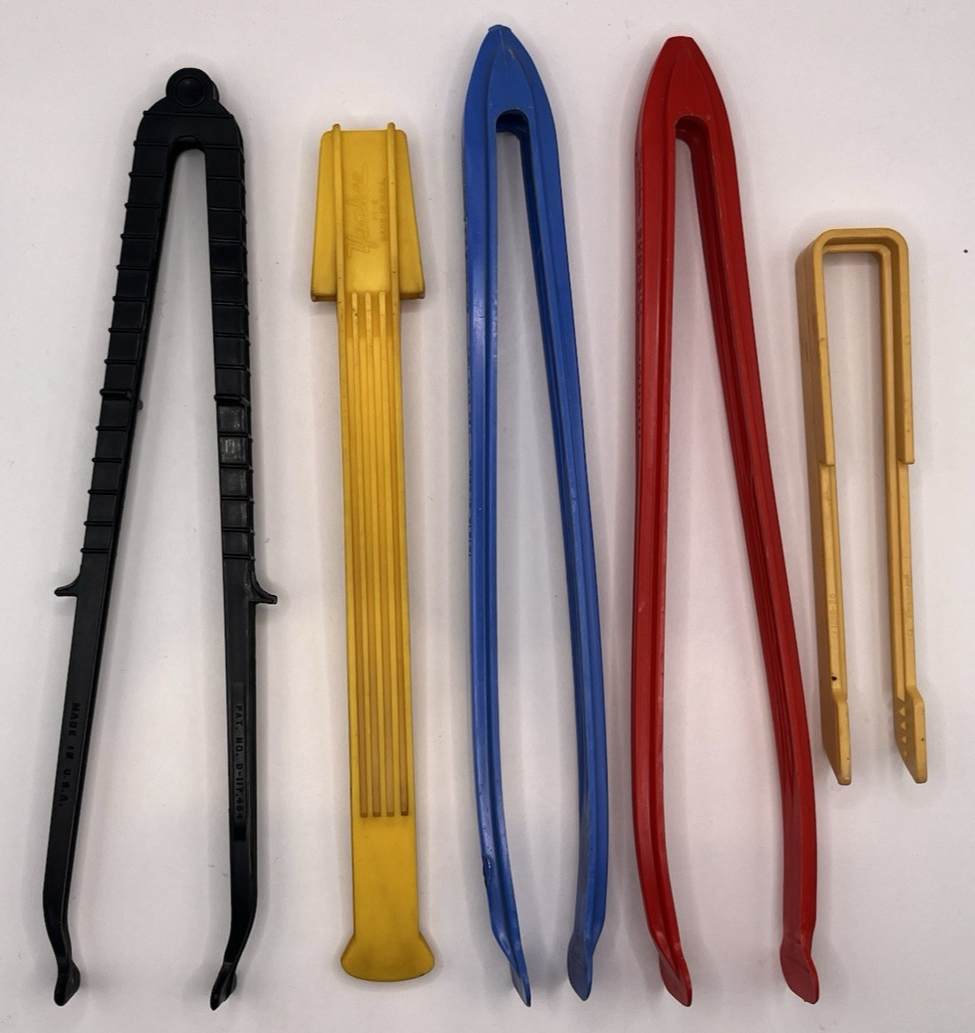 Vintage Darkroom Tongs, Yankee, FR Corp, Lot of  Five
