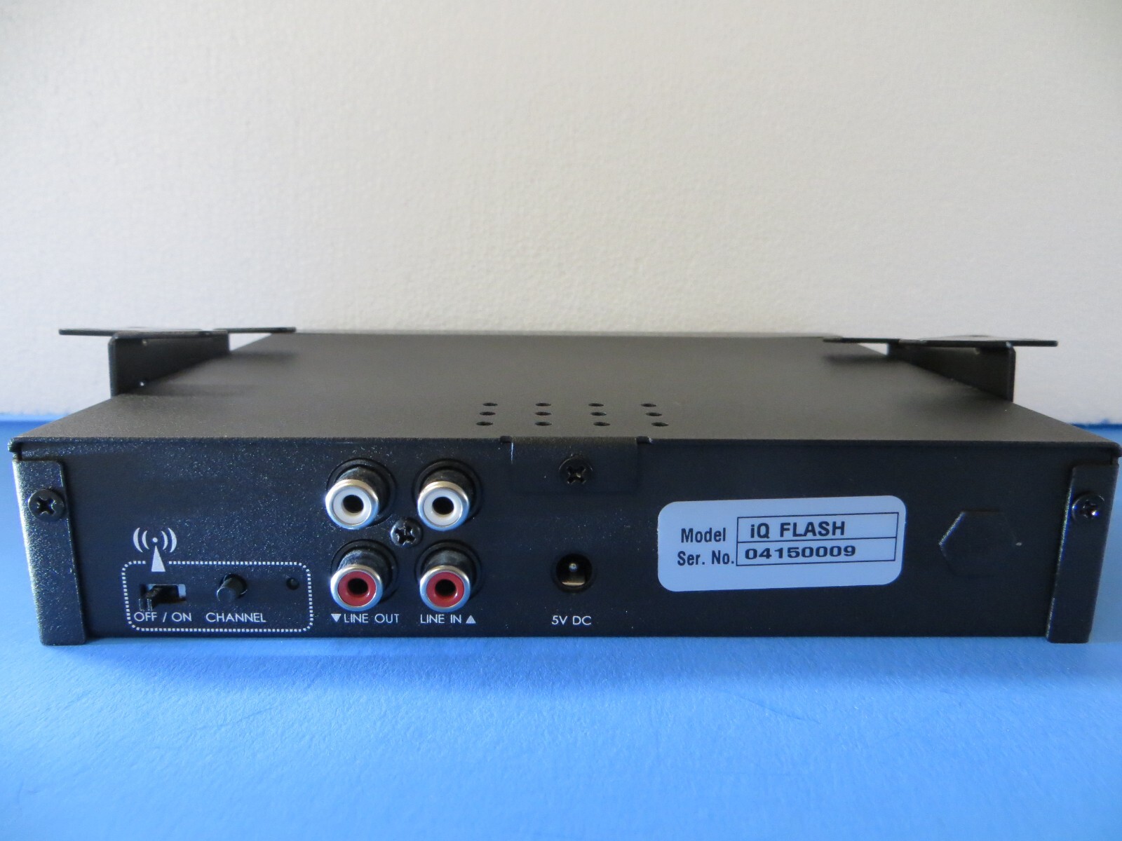 PianoDisc iQ Flash Control Unit With Remote & AC Adapter & SD Card