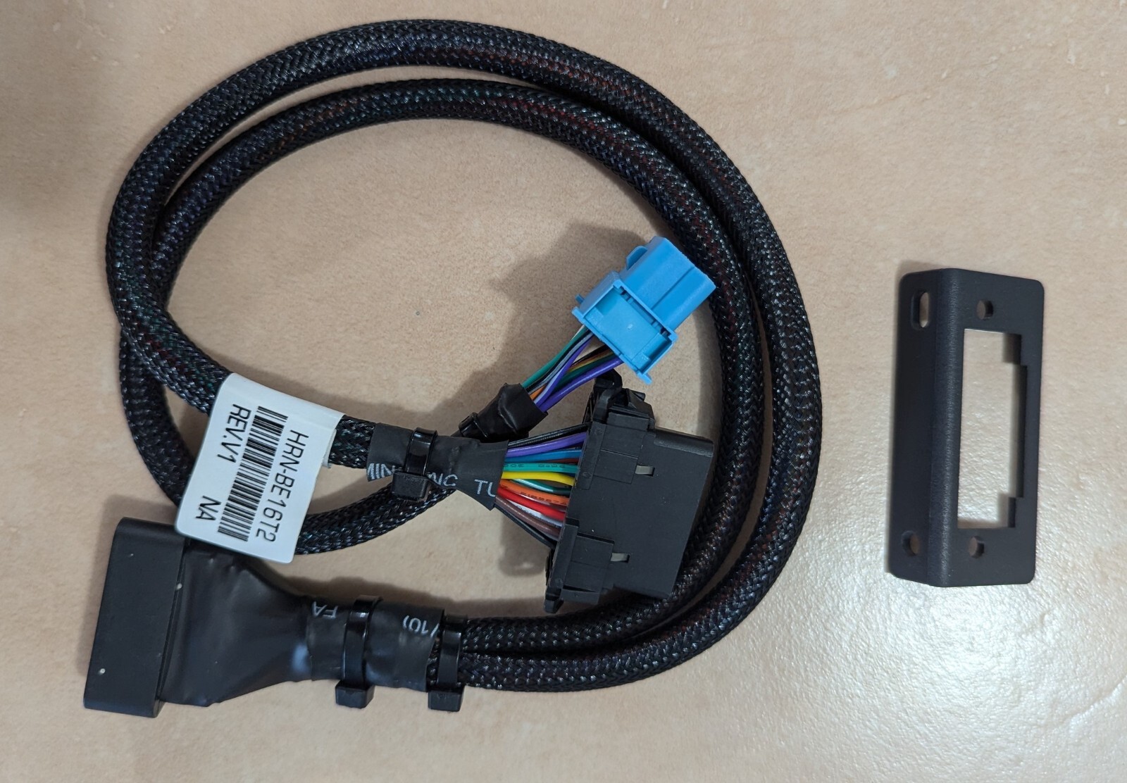 Geotab HRN-BE16T2 - GEOTAB OBDII T-Harness Kit / ODBC2 Extender