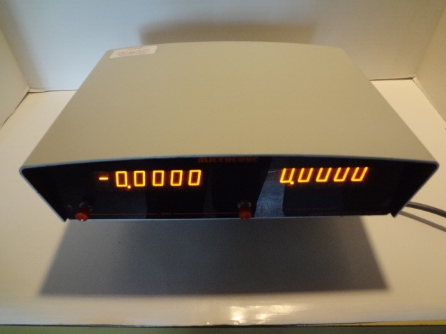 BOECKELER INSTRUMENTS DIGITAL READOUT DISPLAY 2 AXIS MODEL 2-615P **NICE**