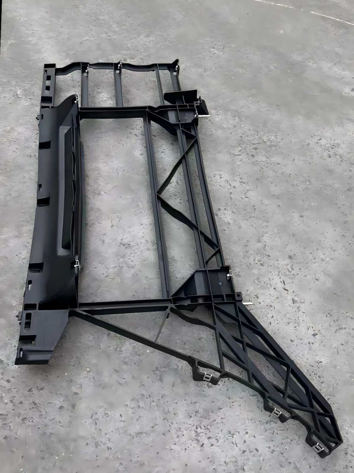 Front Side Fairing Support Passenger Side For Volvo VNL 2018-2024