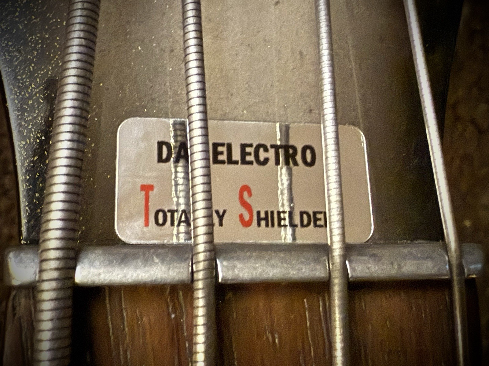 Repro “DANELECTRO Totally Shielded” Headstock and Truss Rod Cover Stickers