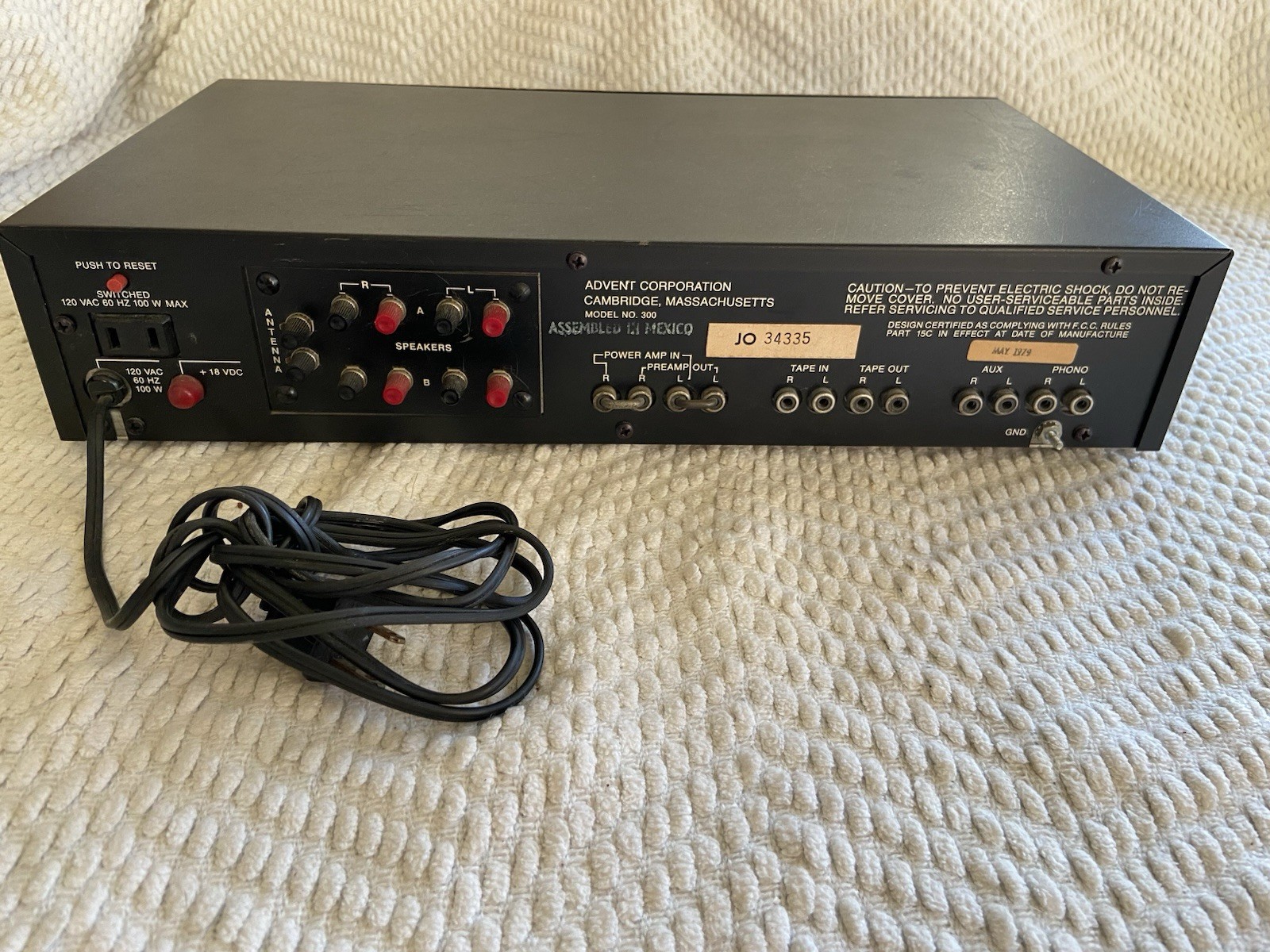 Advent Model 300 Stereo Receiver