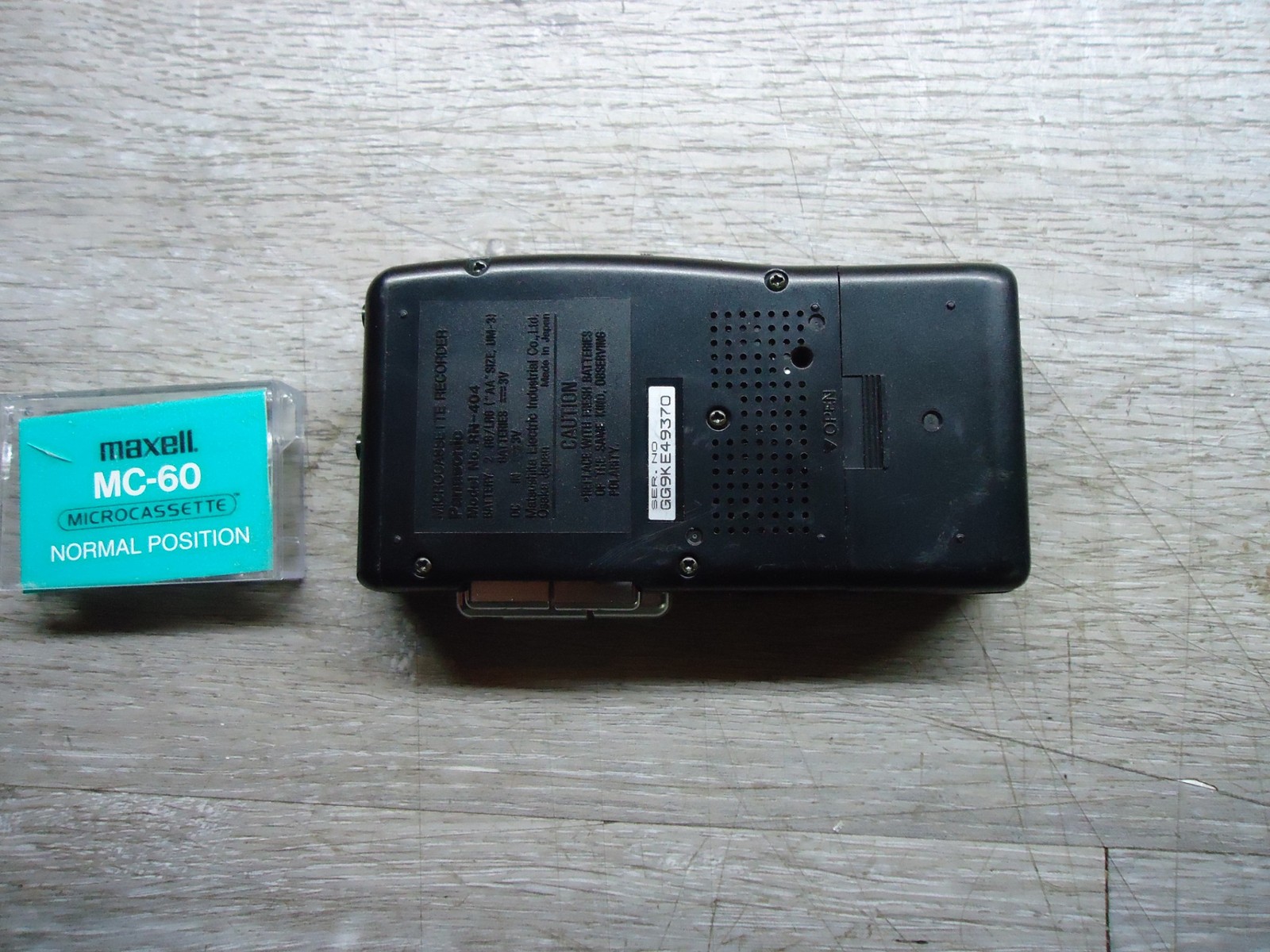 PANASONIC MICROCASSETTE RECORDER RN-404