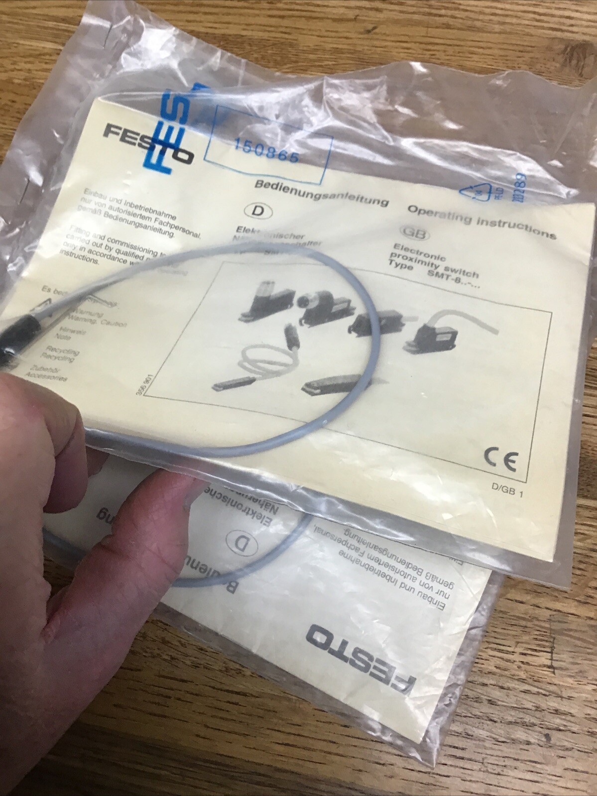 LOT OF 2 NEW FESTO 150865 PROXIMITY SWITCHES SMT-8..-...