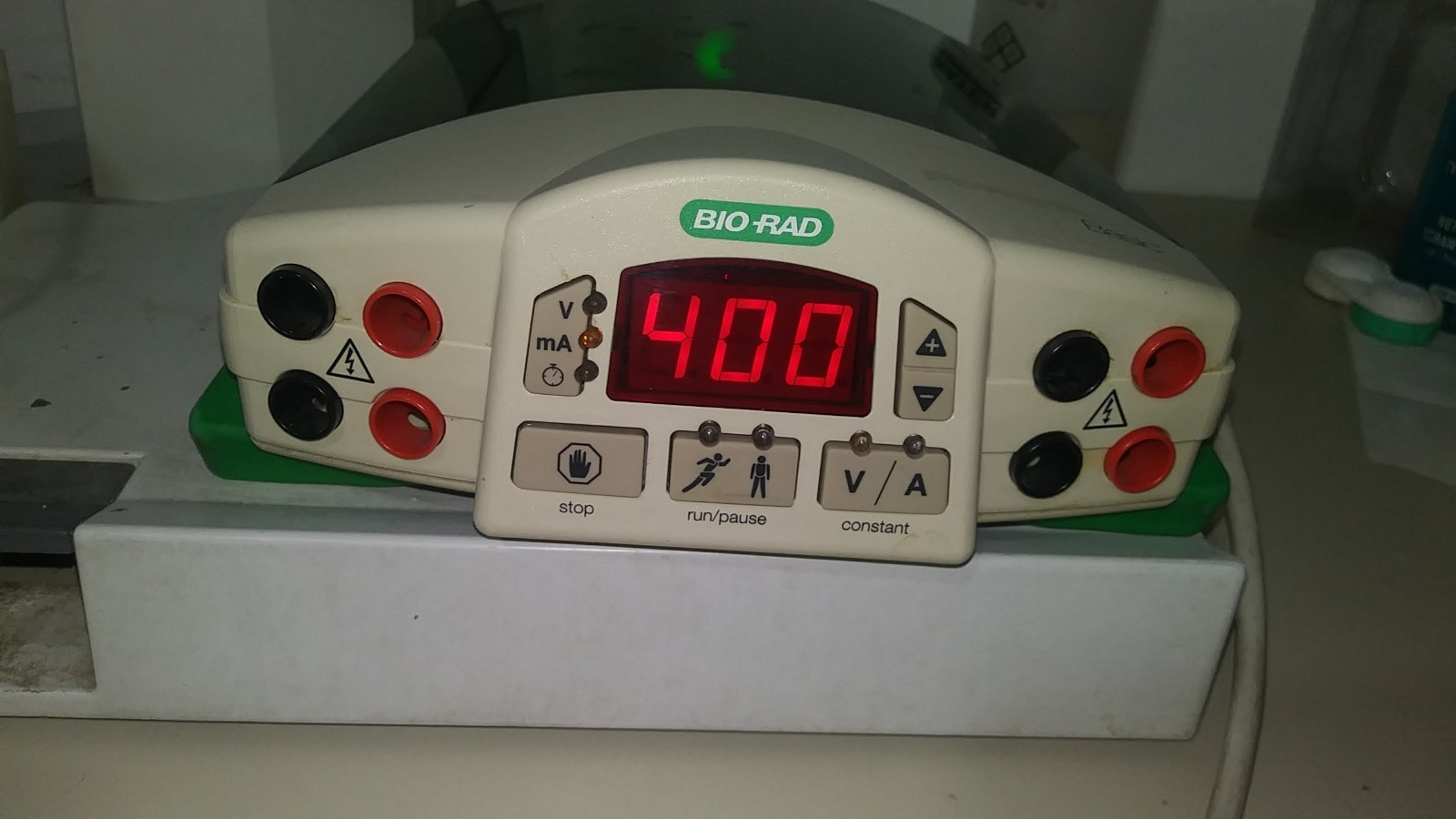 electrophoresis ,power supply Bio-Rad PAC basic