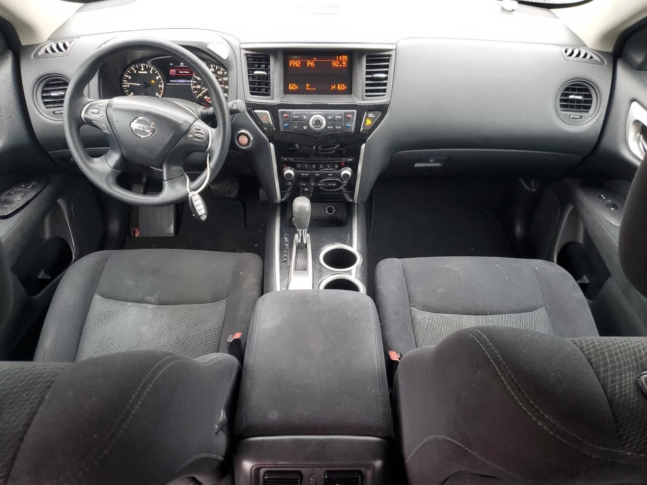 PATHFINDR 2016 Glove Box 4895676