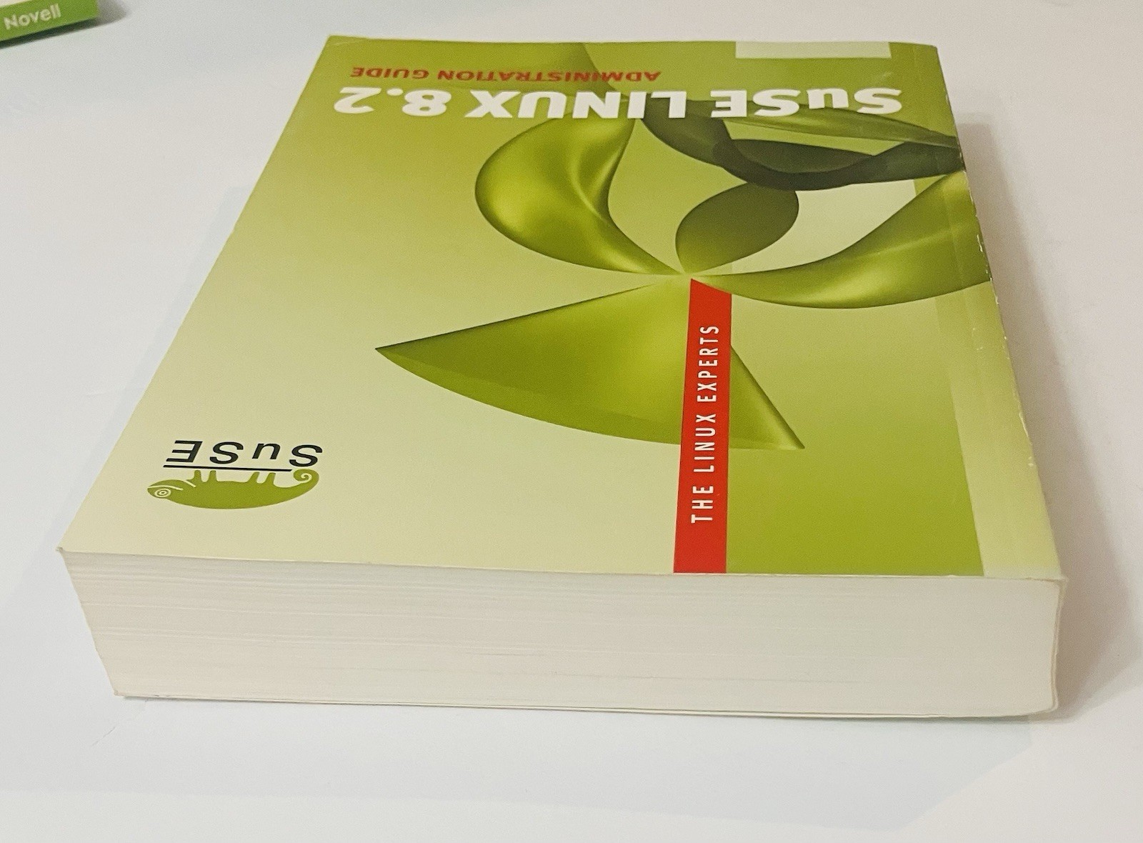 SuSE Linux 8.2 Administration Guide 2003 Linux Manual Book