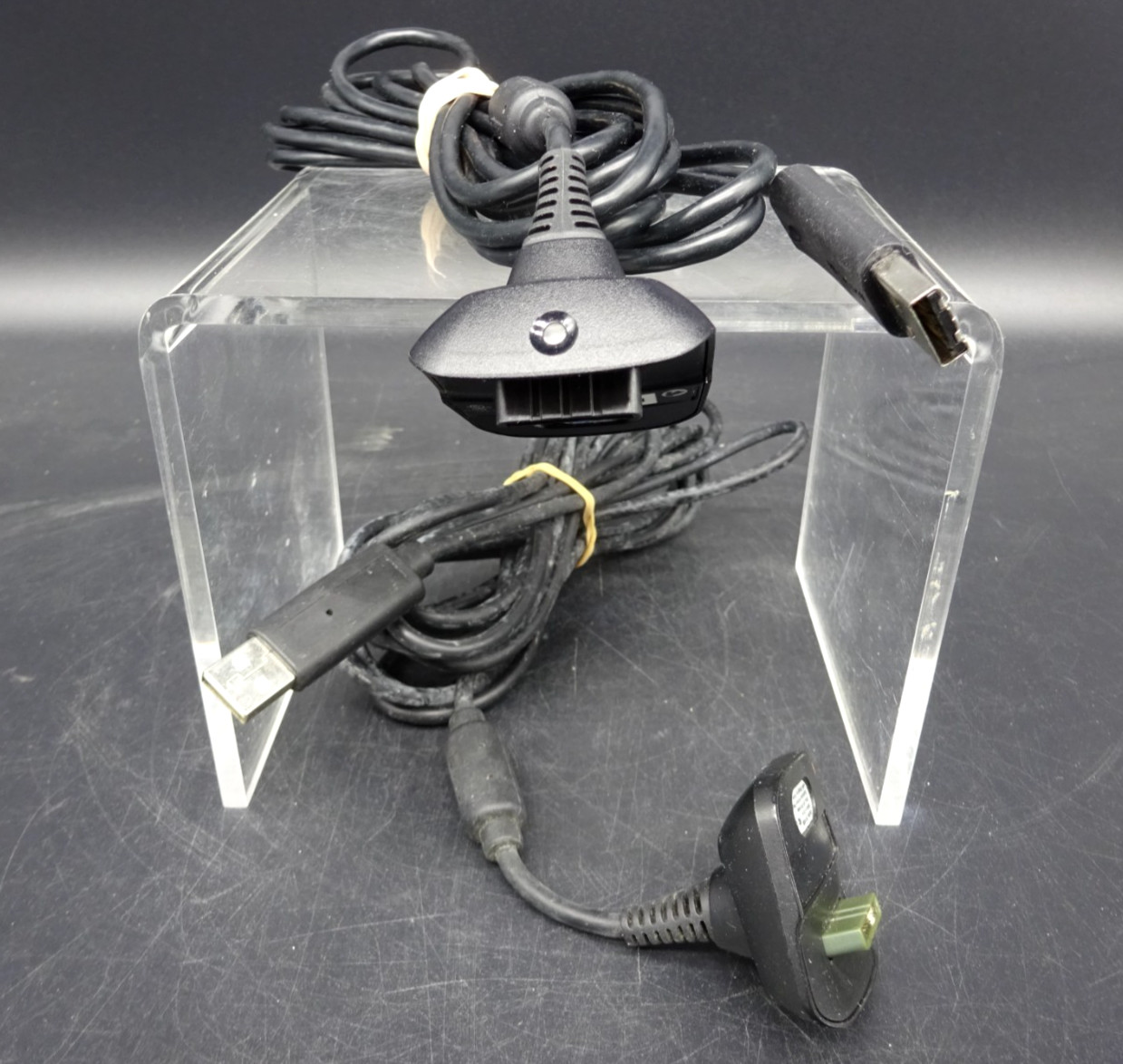Dongle Xbox 360 Play & Charge Kit Controller USB Charging Cable Plug Lot of 2