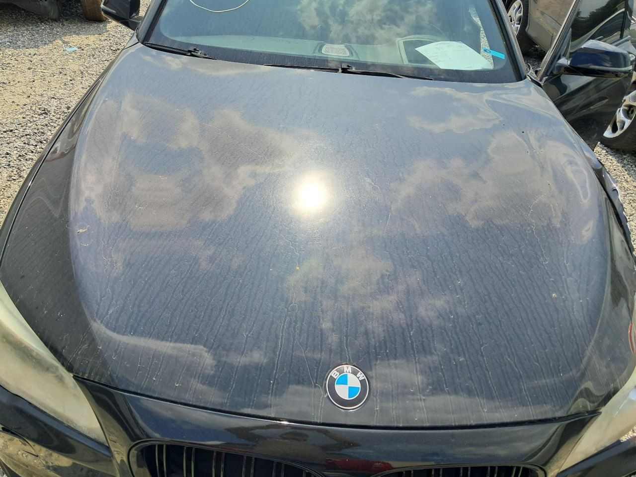 750IL 2013 Glove Box 4778425