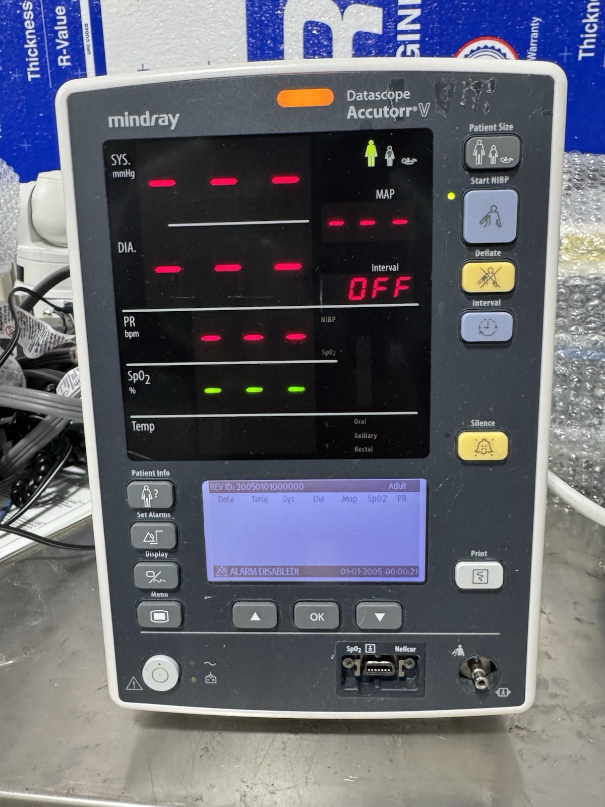 MINDRAY  Accutorr V Vital Signs Monitor With Nellcor Spo2 As Pictured Working