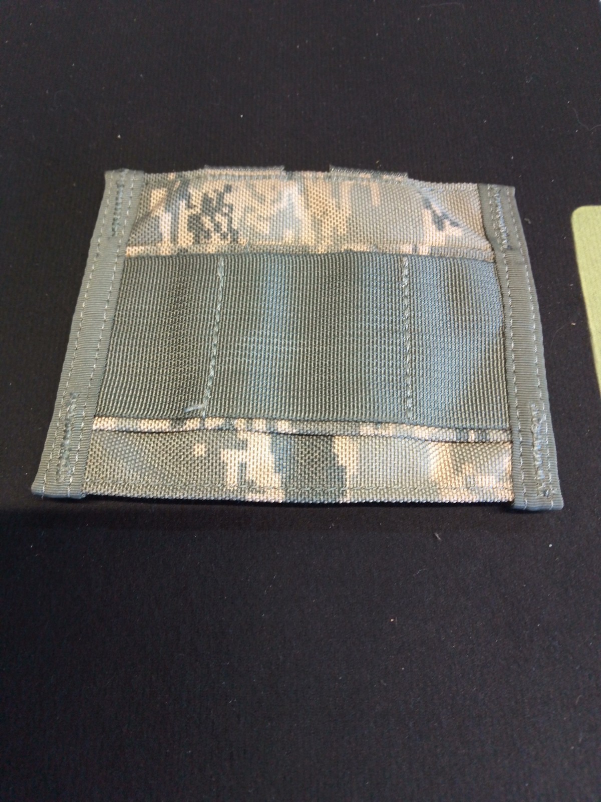 GENUINE US MILITARY ISSUED ACU CAMOUFLAGE UNIVERSAL POUCH. NEW CONDITION !