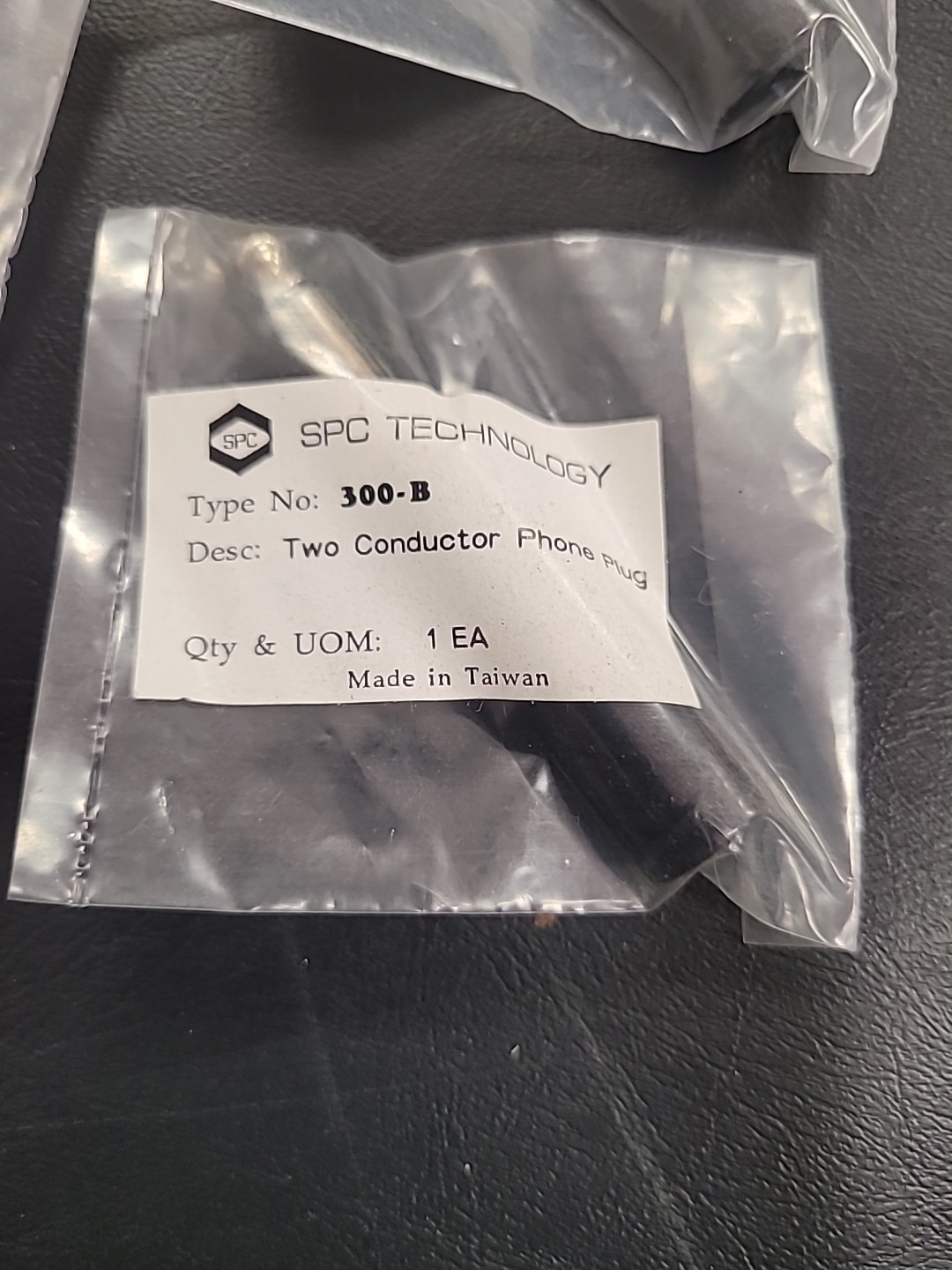 (8 NEW) SPC 300-B Two Conductor Phone Plug