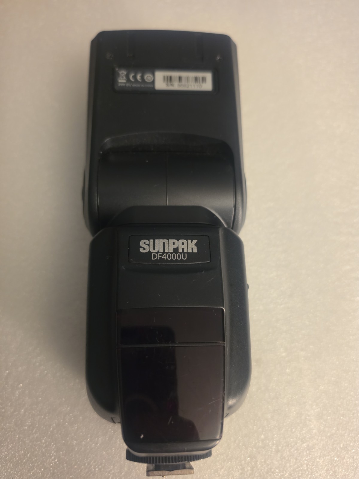 Sunpak DF4000U Camera Flash for Canon and Nikon