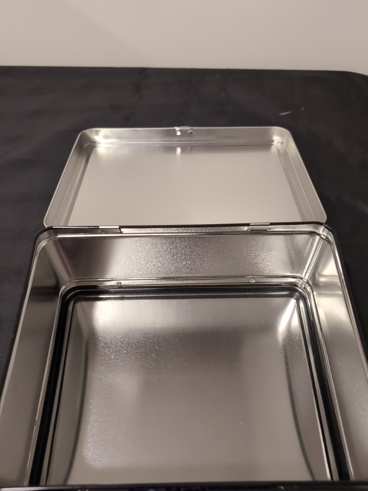 Puppet Master-( Full Moon ) METAL LUNCHBOX