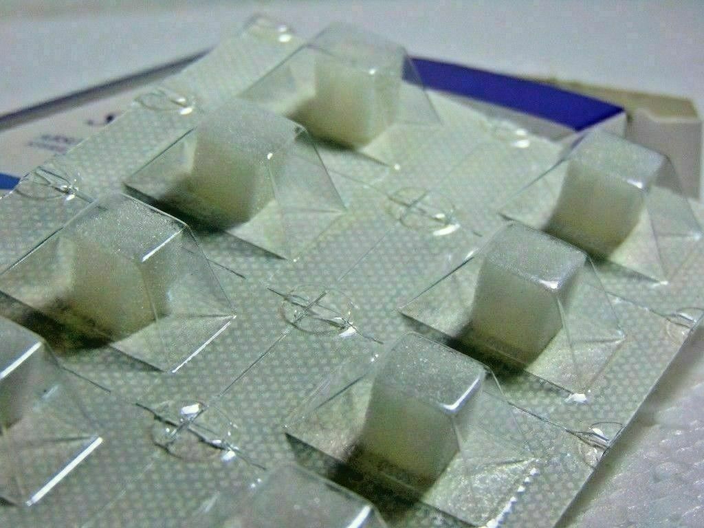 Dental Gelatin Sponges Absorbable Sterile Gelfoam Hemocollagene 32pcs FREESHIP