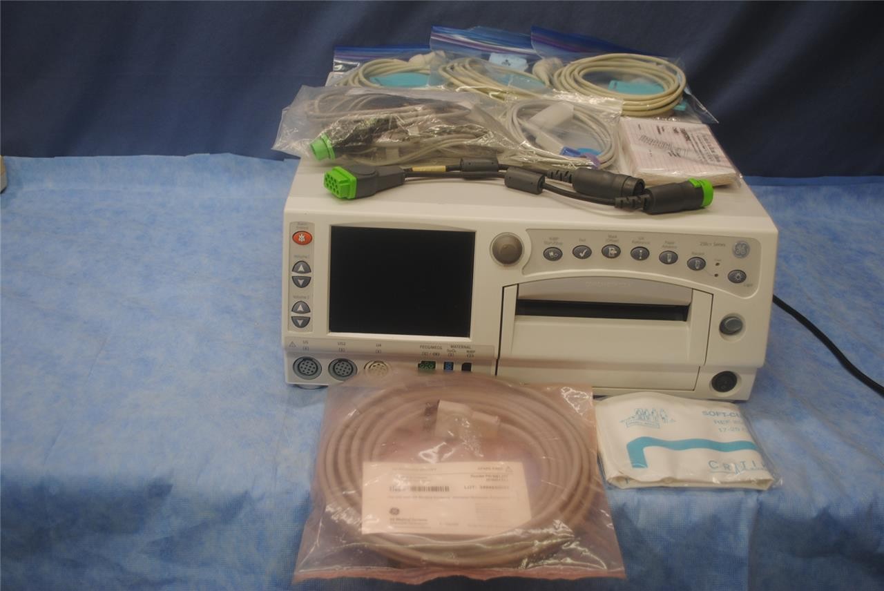 GE 250CX-C FETAL MONITOR COMPLETE W/3 TRANS,ECG,SPO2,NIBP PATIENT READY