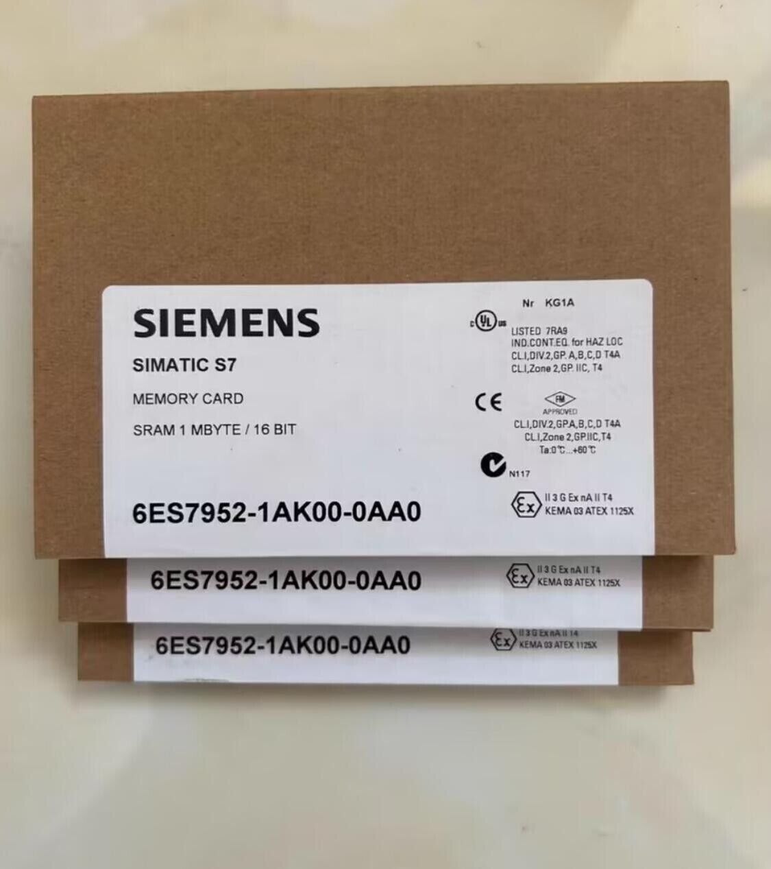 1PC New Siemens 6ES7952-1AK00-0AA0  S7-400 Memory Card 1MB In Box Brand *SE