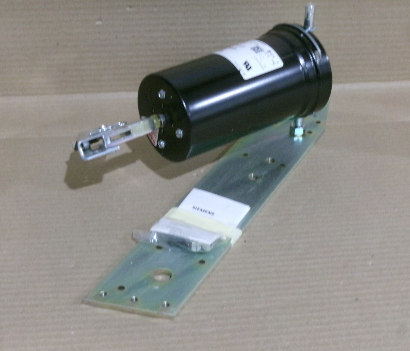 New Siemens 331-2973 4" Pneumatic Damper Actuator AK