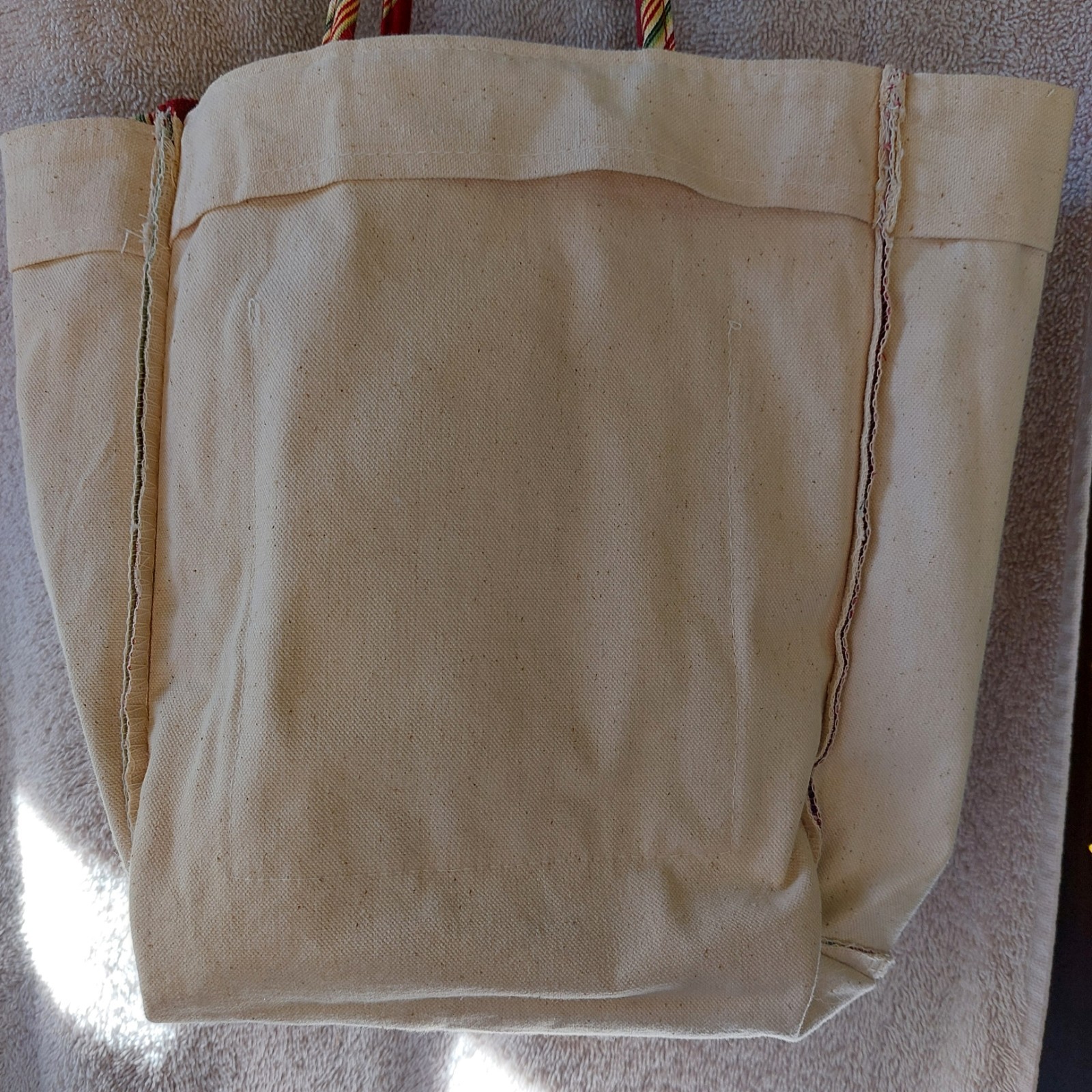 Longaberger Christmas Holiday 2005 Embroidered Canvas Gift Tote Bag 9"x7.5"x4"