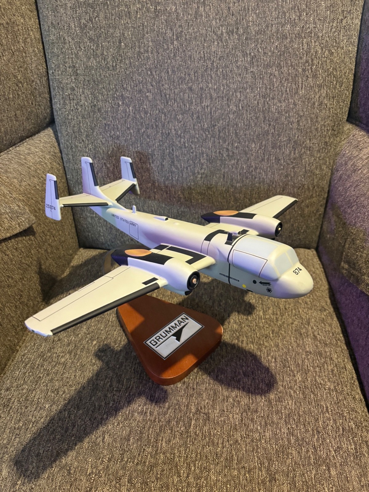 Pacific Aircraft Hand Made Grumman OV-1 Mohawk Airplane Desktop Wood Model LOOK!